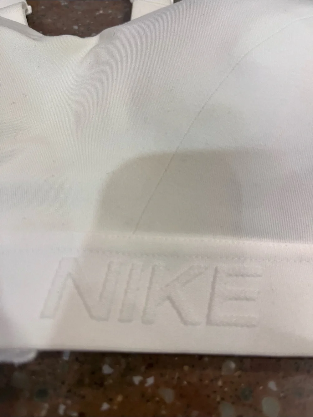Nike Indy high support padded Sports Bra with Branded Elastic Band - Picture 4 of 6